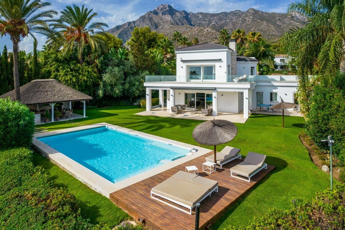 Beautifully Presented 5 Bedroom Villa For In Sierra Blanca, Marbella, Spain