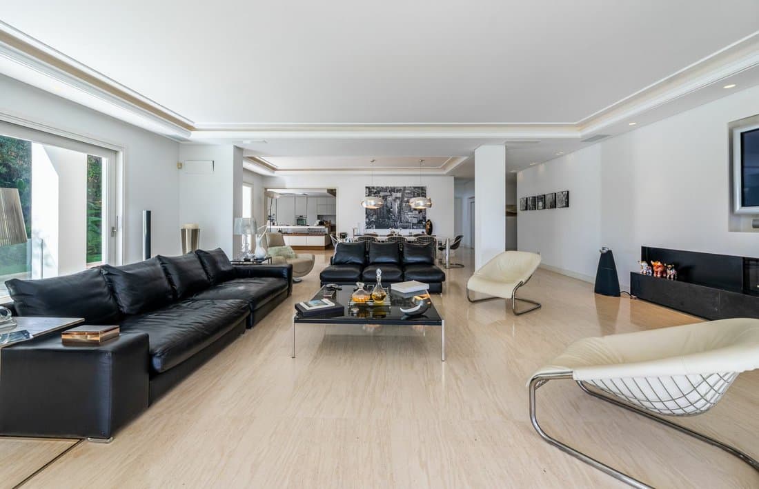 Beautifully Presented 5 Bedroom Villa For In Sierra Blanca, Marbella, Spain