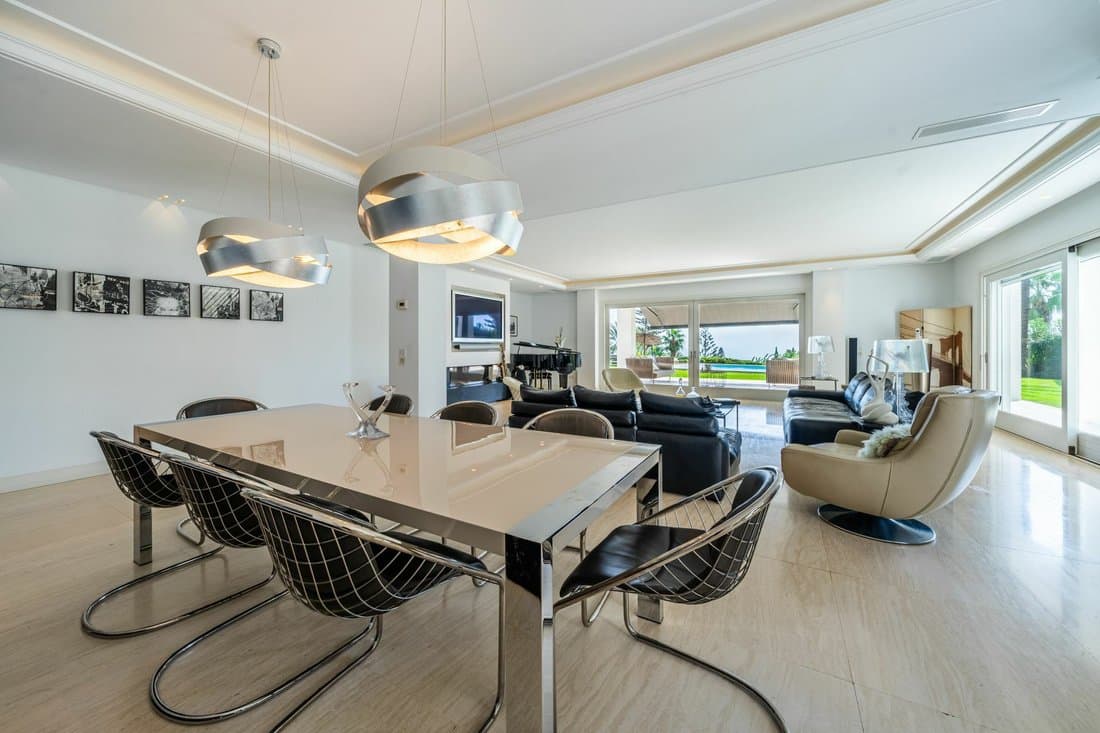 Beautifully Presented 5 Bedroom Villa For In Sierra Blanca, Marbella, Spain