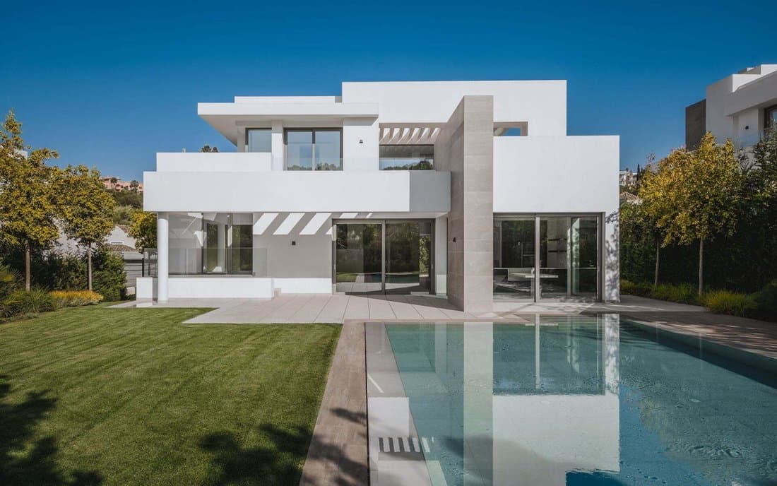 El Paraíso Villa In Estepona, Andalusia, Spain