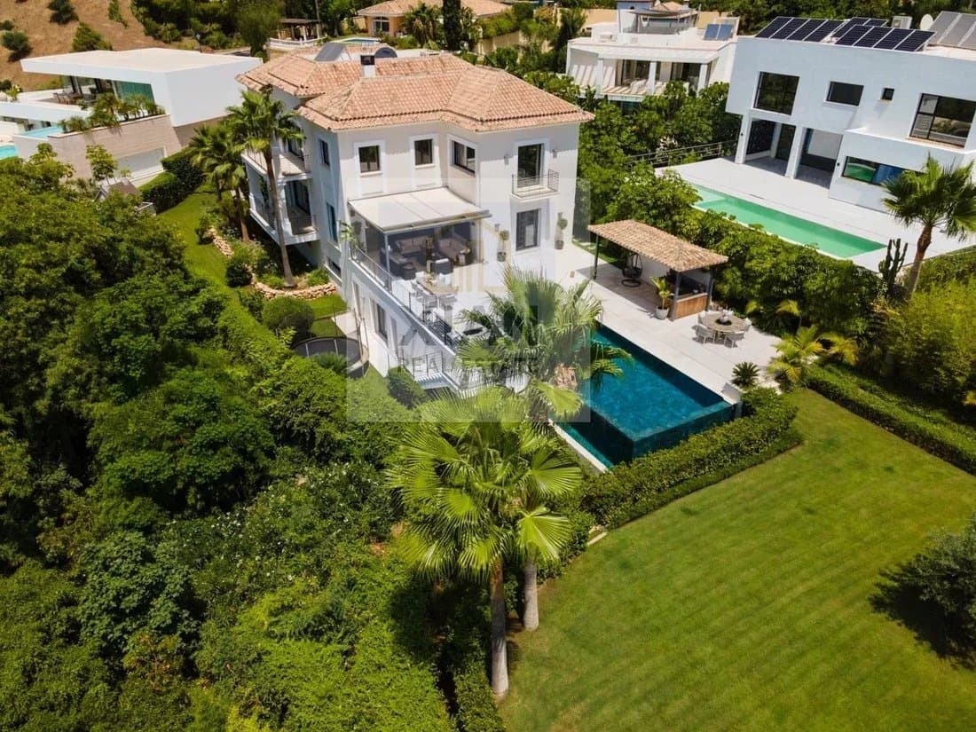 Herrojo 109 In La Quinta, Benahavis, Andalusia