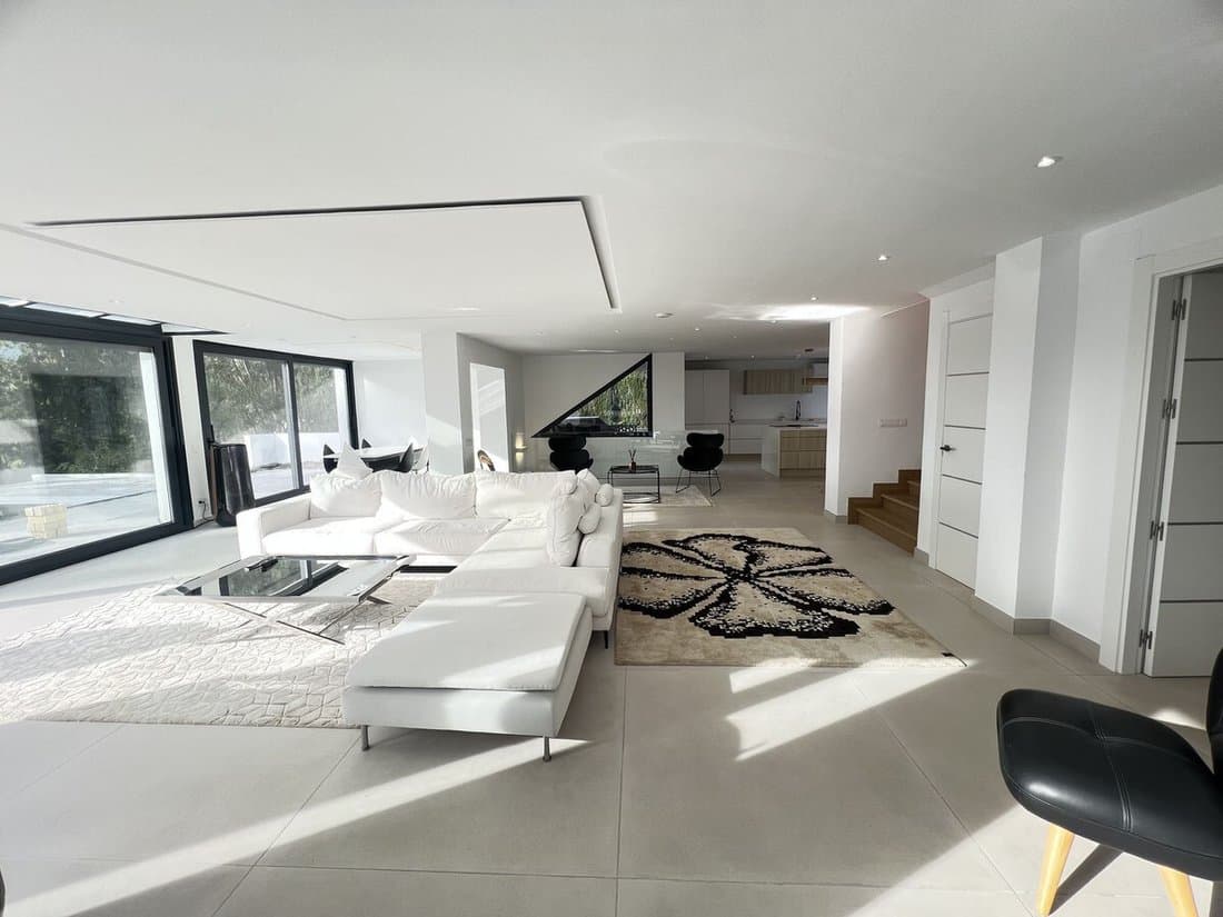 Gallery image 3