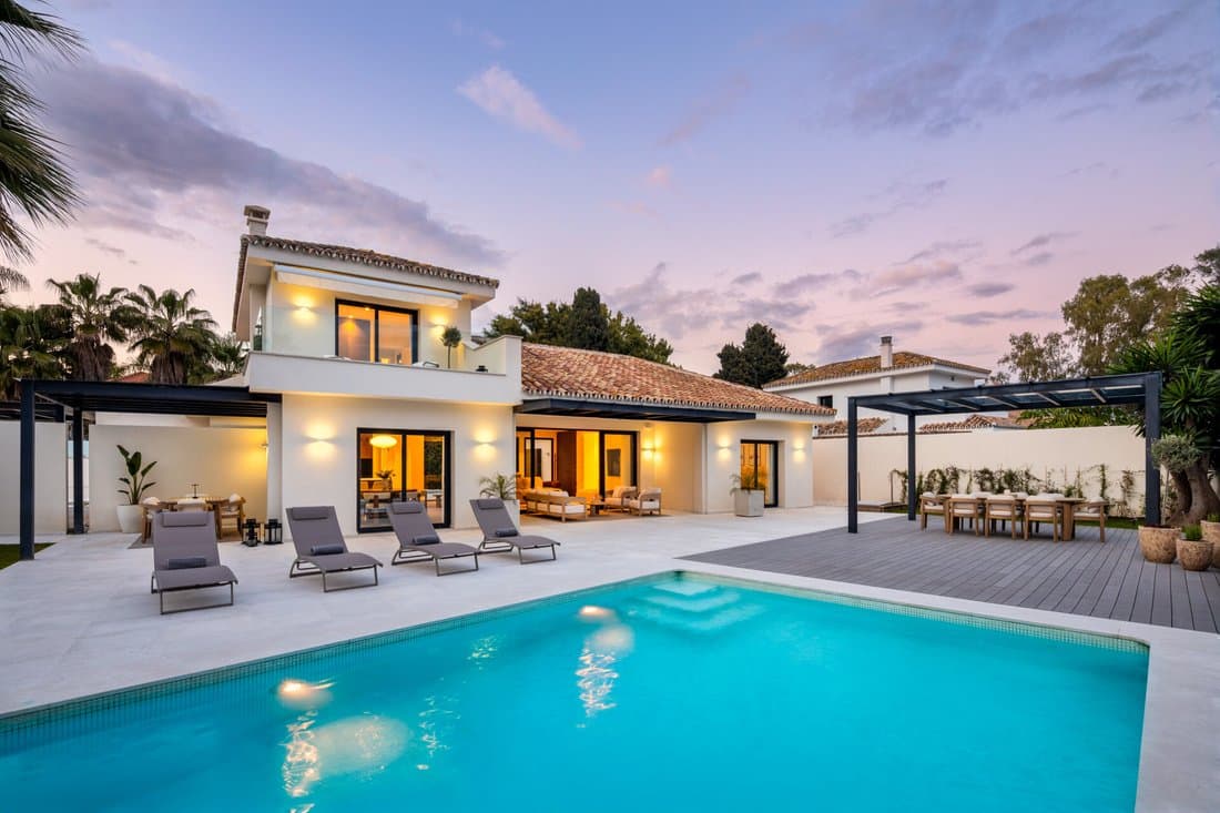 Villa Aria Beachside In San Pedro De Alcantara, Andalusia, Spain