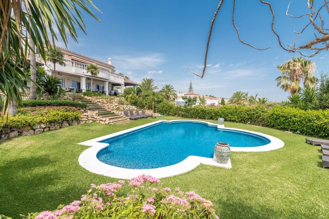 Stately 6 Bedroom Andalusian Luxury Villa In Elviria Cabopino, Marbella, Spain