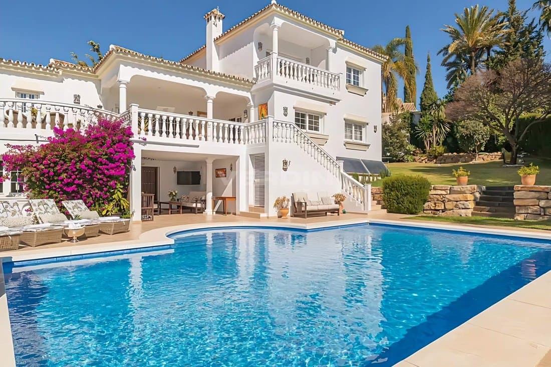 Andalusian Inspired Villa With Character For In El Paraíso, Benahavis, Spain