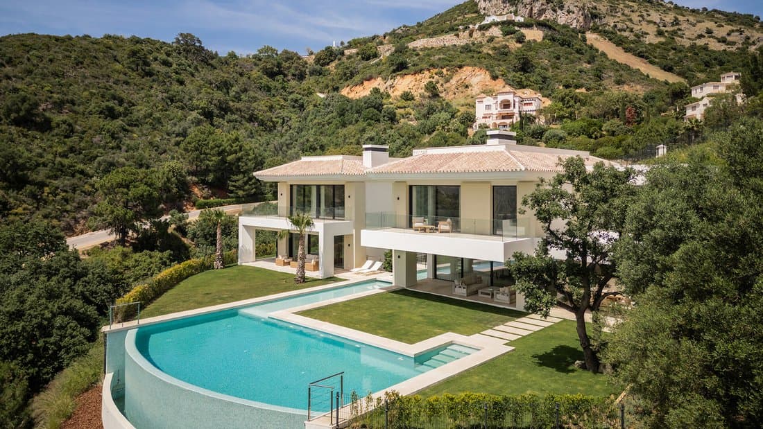 Luxury Villa