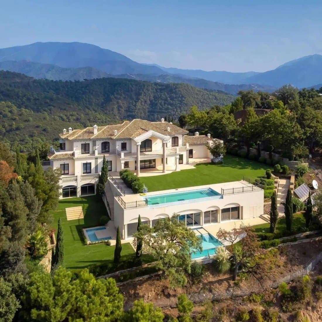 Majestic Mansion House With Stunning Views In La Zagaleta, Benahavis, Andalusia